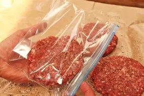 تصویر 5 از خرید و فروش همبرگر منجمد خانگی  با شرایط فوق العاده